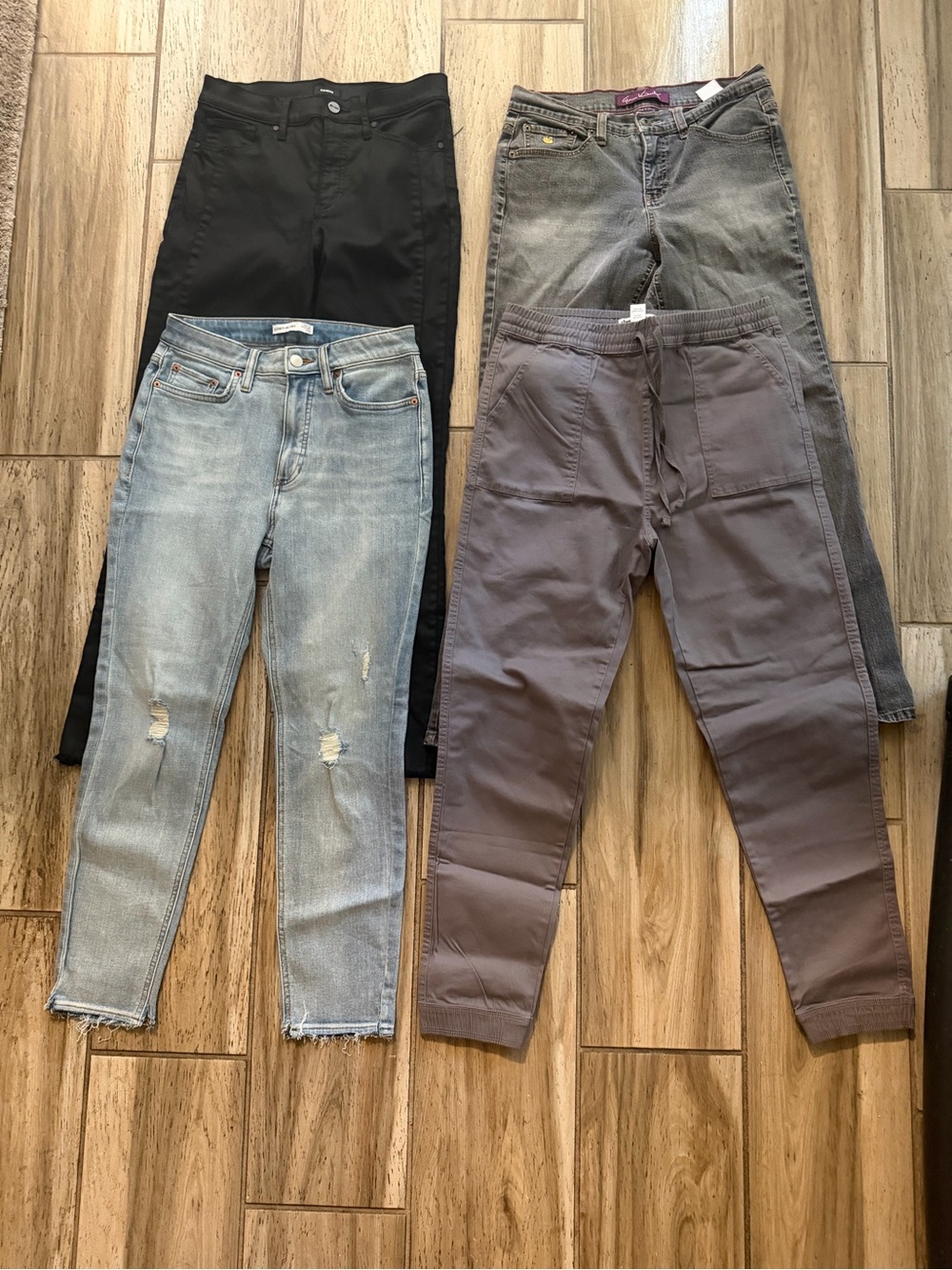 Women’s Lot of Jeans